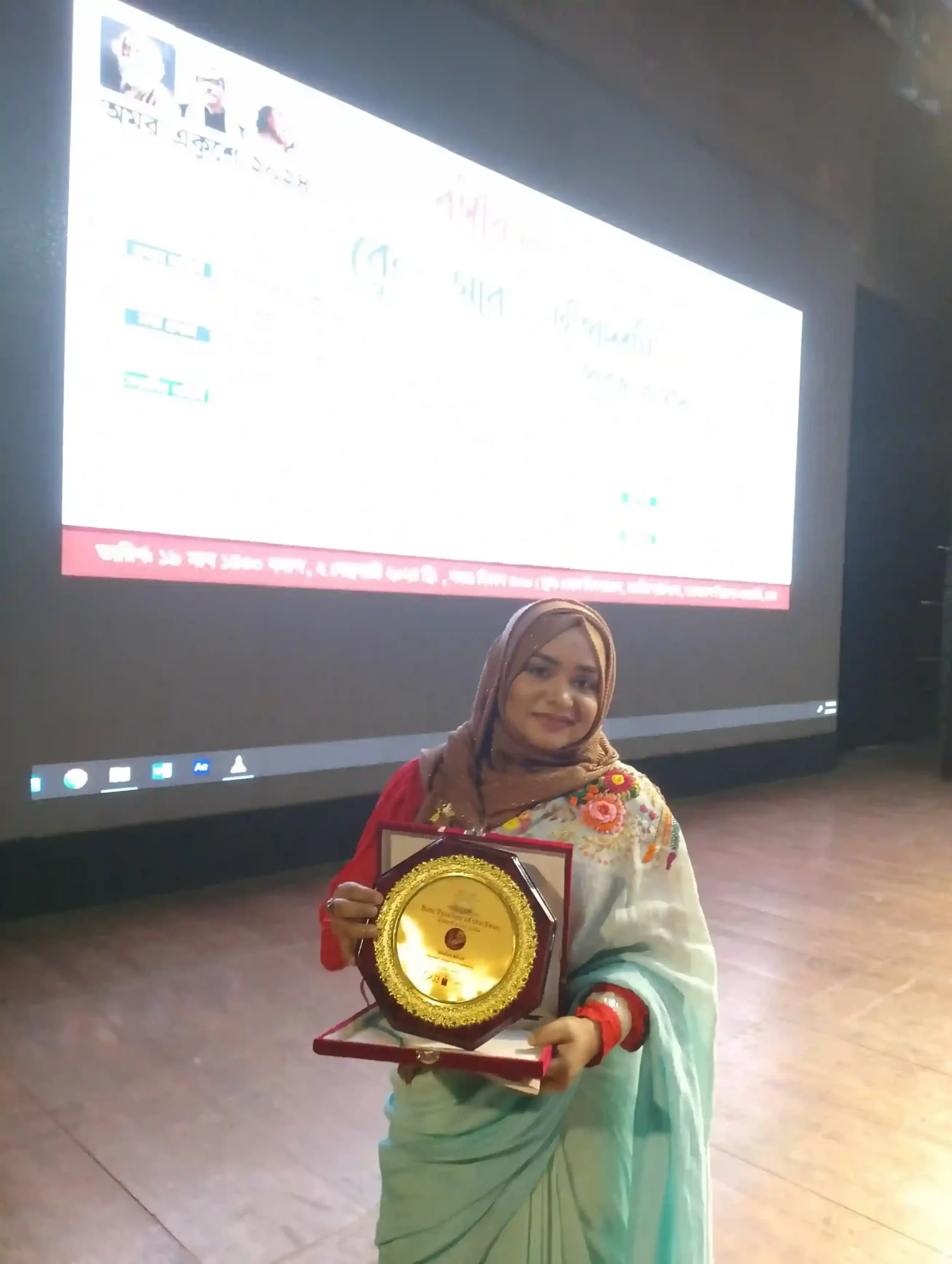 Best Teacher of The Year Award 2023-2024-061