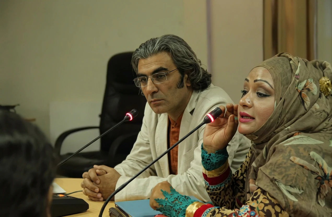 Personage of Egyptian Vision Art Exhibition 2014-008